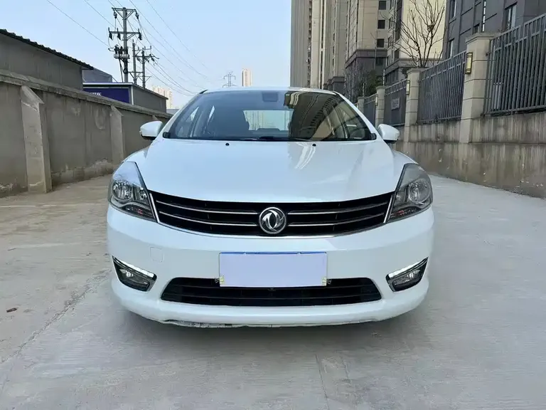 Dongfeng Fengshen L60 1.8 L Auto New Enjoyment
