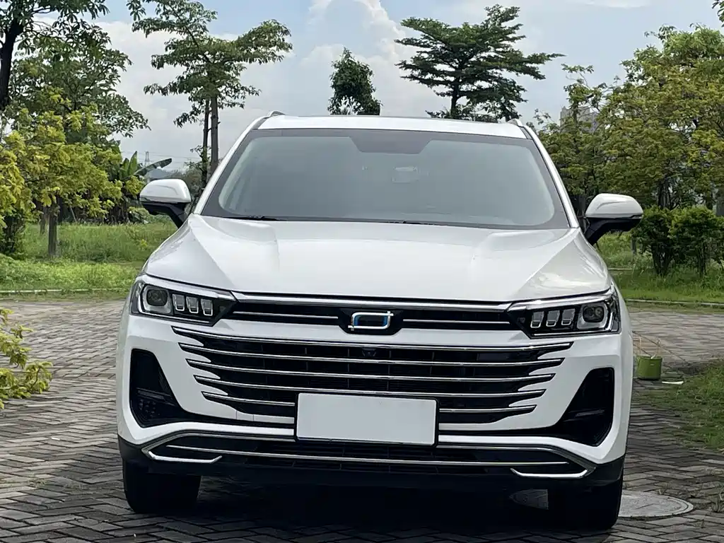 Besturn T77 1.5 T Auto Luxury