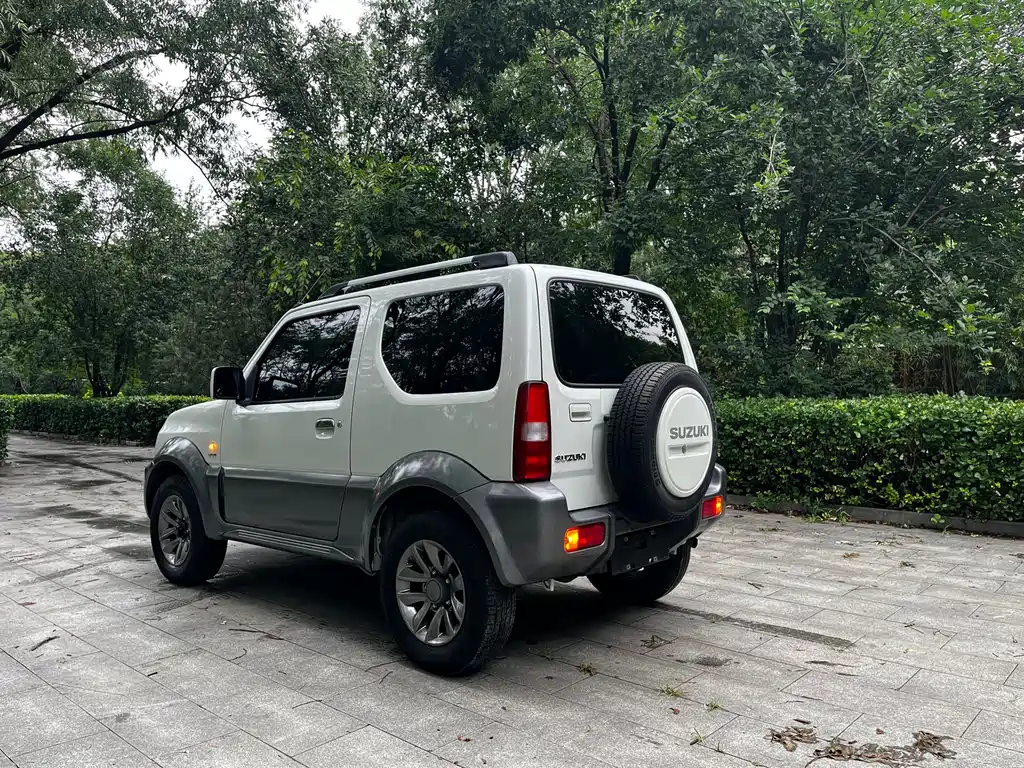 Jimny (Import) 1.3 AT Mode3 Navigation