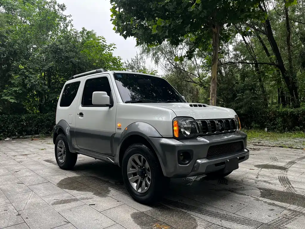 Jimny (Import) 1.3 AT Mode3 Navigation