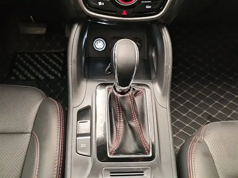 Changan CS75 1.8 T Auto Elite CN-IV