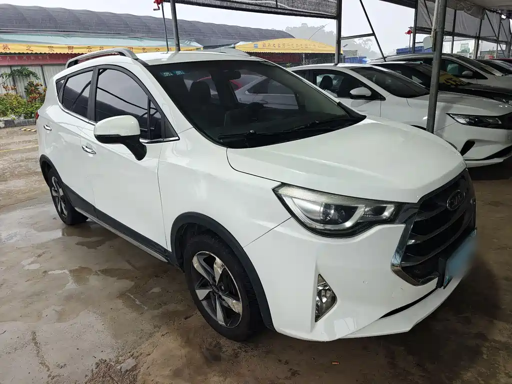 Refine S3 1.6 L CVT Luxury Smart