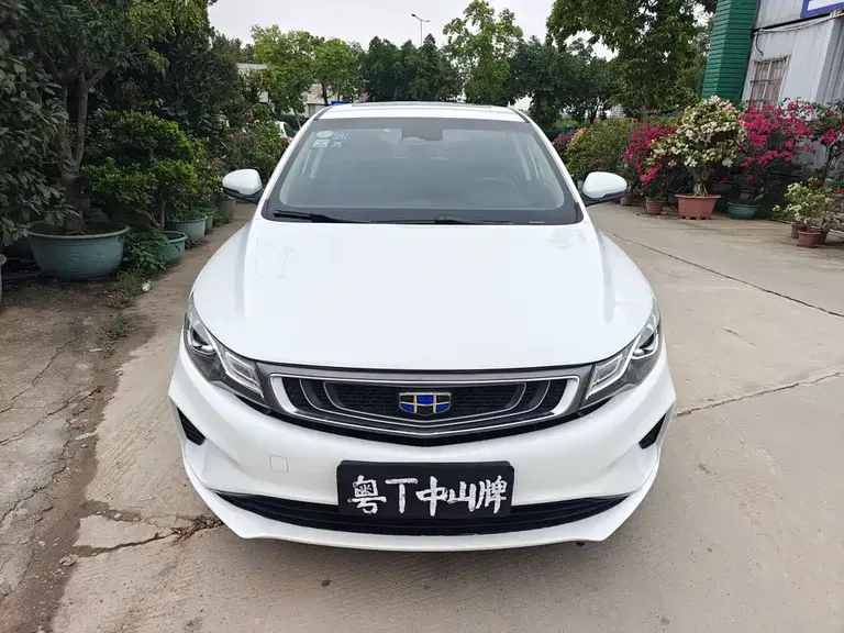 Geely Emgrand GL 1.8 L DCT Elite Connected