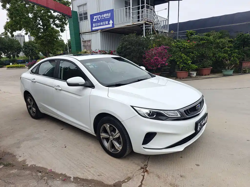 Emgrand GL 1.8 L DCT Elite Connected