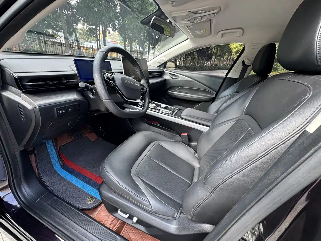 Wuling Starlight Co-Create 150 Advanced