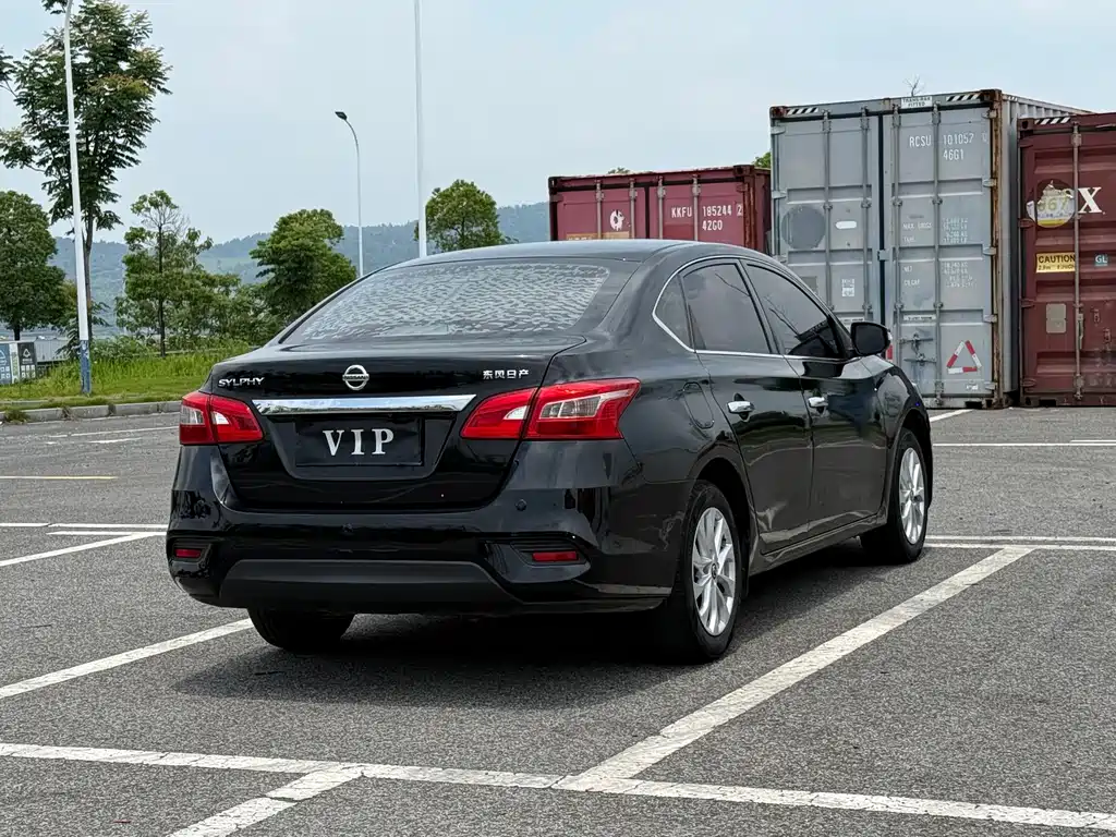 Sylphy 1.6 XL Manual Luxury