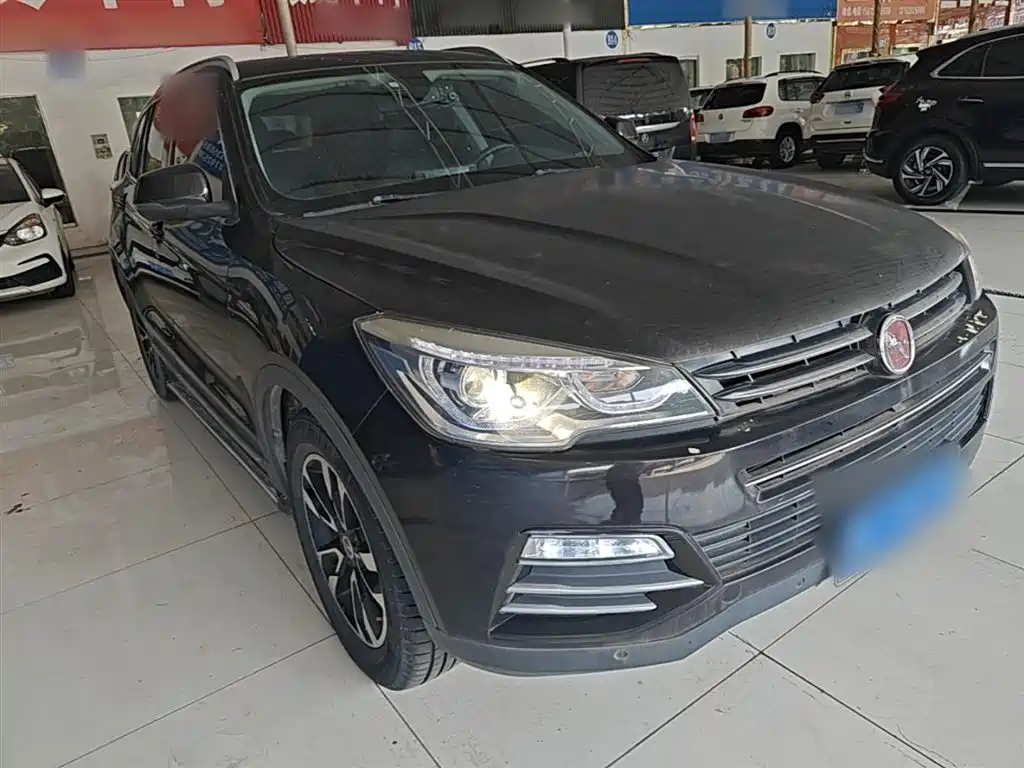 Hanteng X7 汉腾X7 2016款 2.0 T DCT尊享型