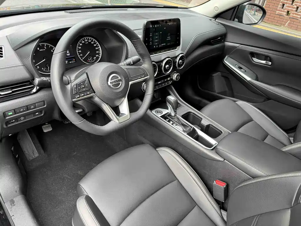 Sylphy Facelift 1.6 L XL CVT Smart Enjoyment