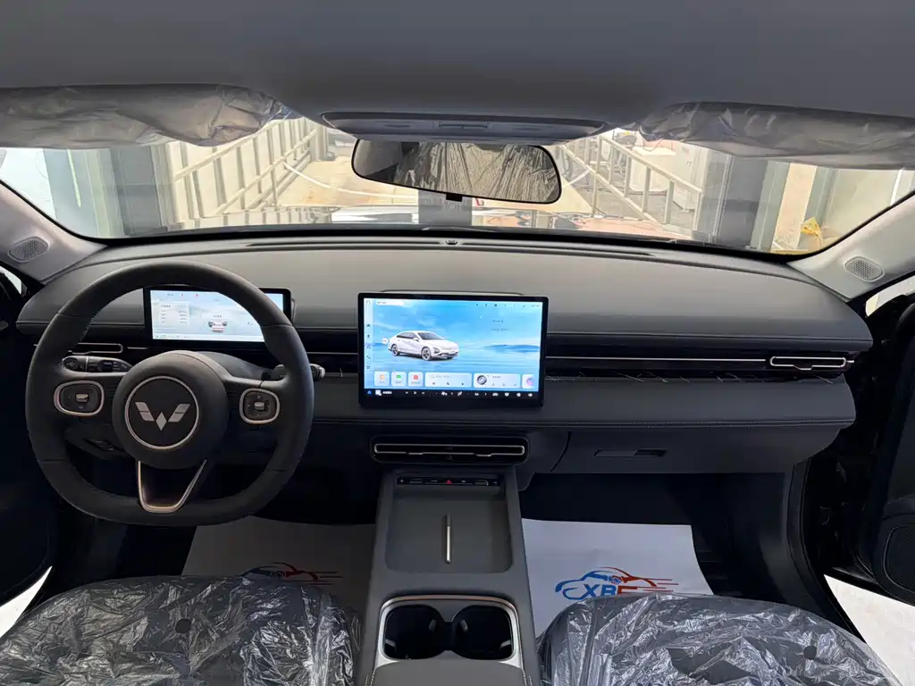 Wuling Starlight 70 km Intelligent Standard