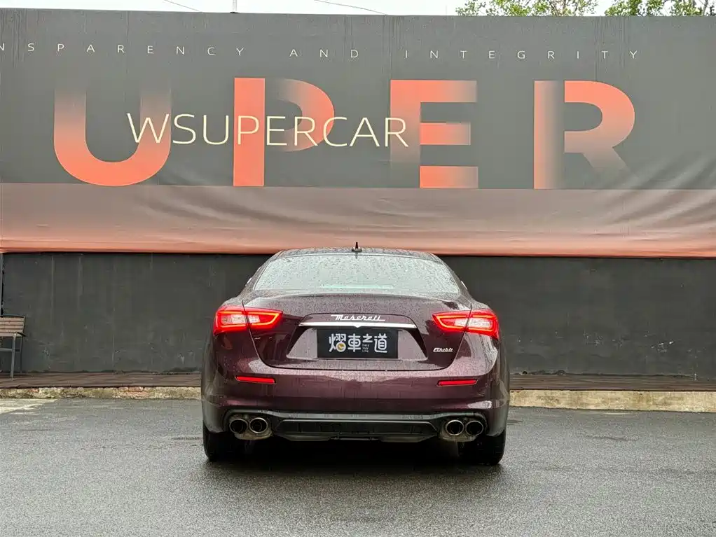 Ghibli Facelift 3.0 T Standard