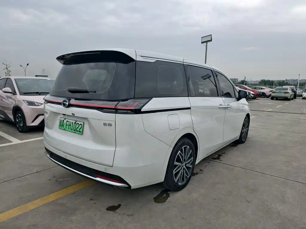 Trumpchi E8 NEV 传祺E8 PHEV 2025款 150 km PRO+