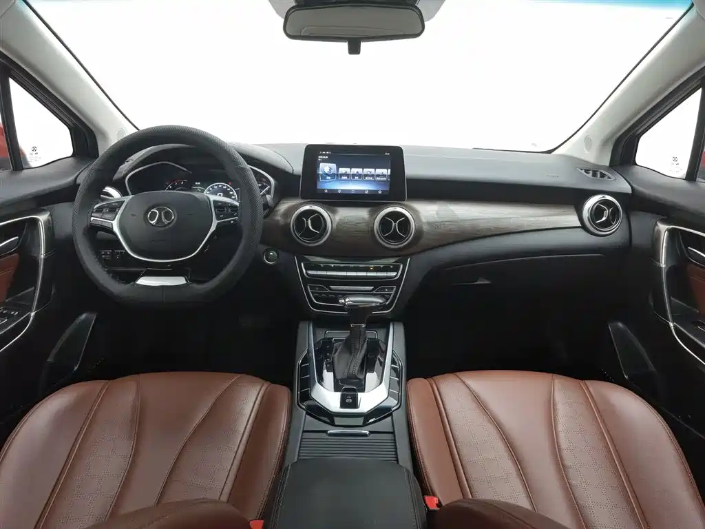 Senova D50 绅宝D50 2018款 1.5 L CVT尊贵智驾版