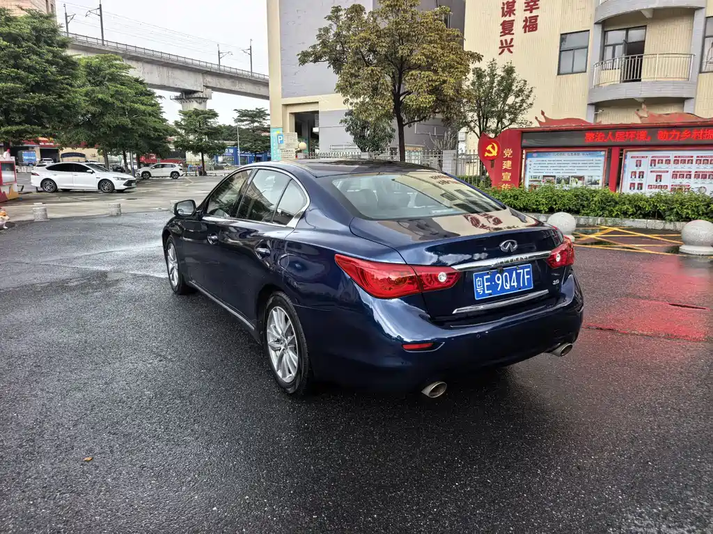 Infiniti Q50 L 2.0 T Progressive