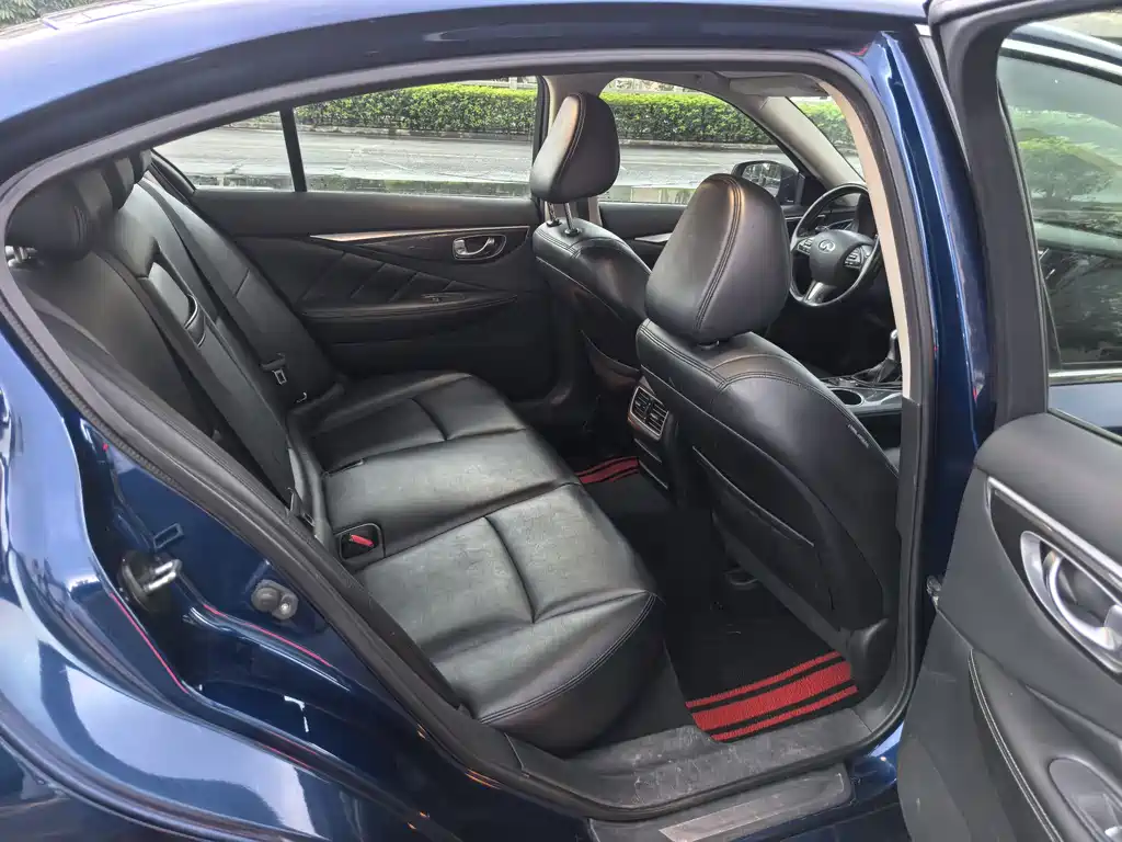 Infiniti Q50 L 2.0 T Progressive