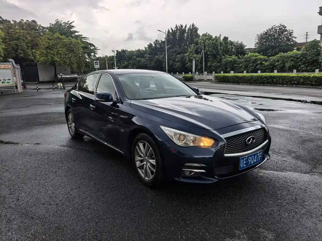 Infiniti Q50 L 2.0 T Progressive