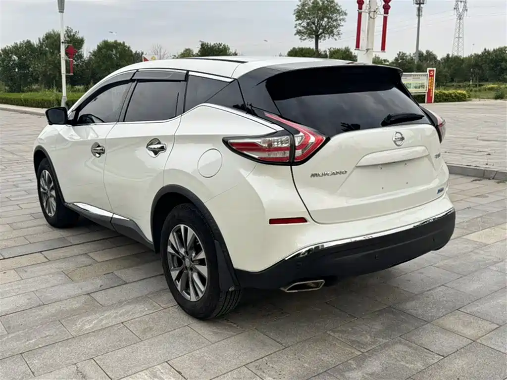 Murano 2.5 L XL 2 WD Connected Luxury CN-V