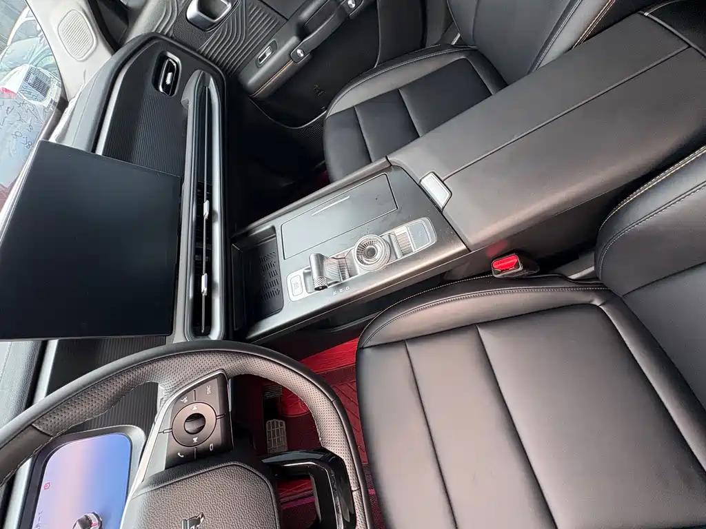 BAIC BJ30 北京越野BJ30 2026款 旅行家 1.5 T DCT两驱标准版