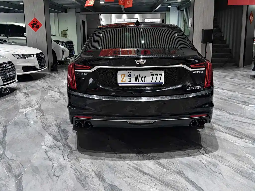 Cadillac CT6 28 T Fashion