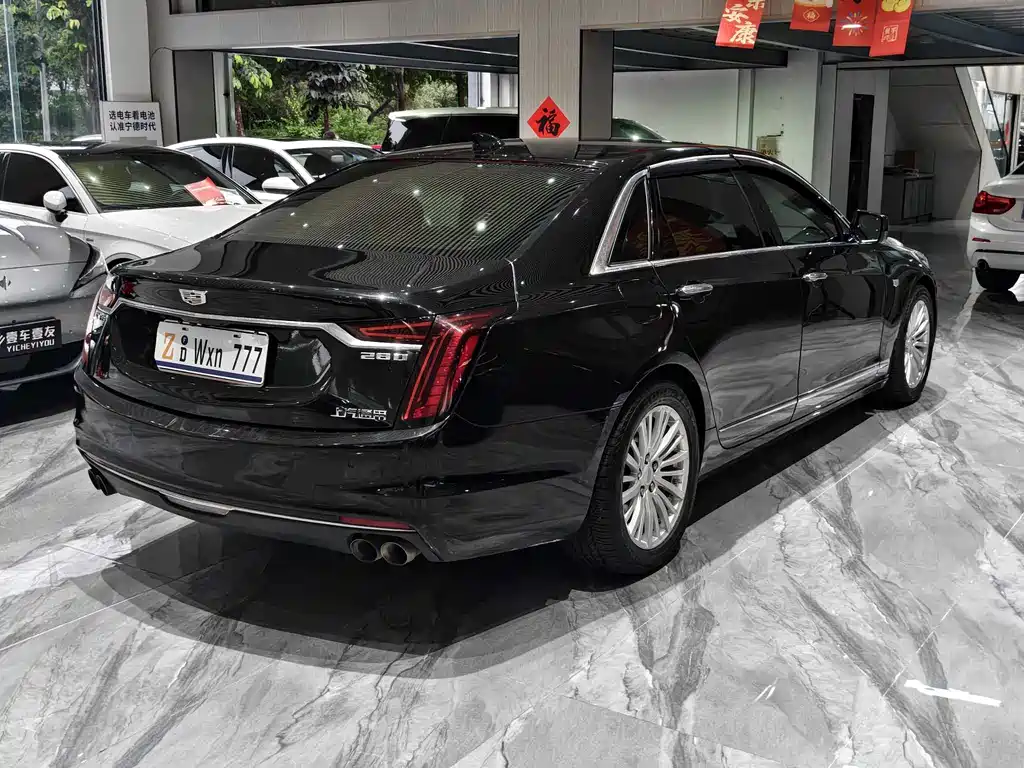 Cadillac CT6 28 T Fashion