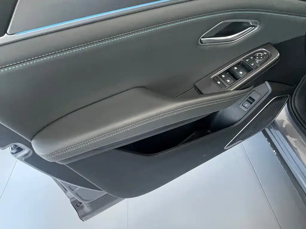 Song L DM-i Smart Drive 160 km Transcend