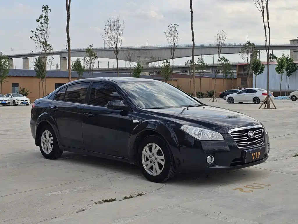 Besturn B50 1.6 L Auto Luxury