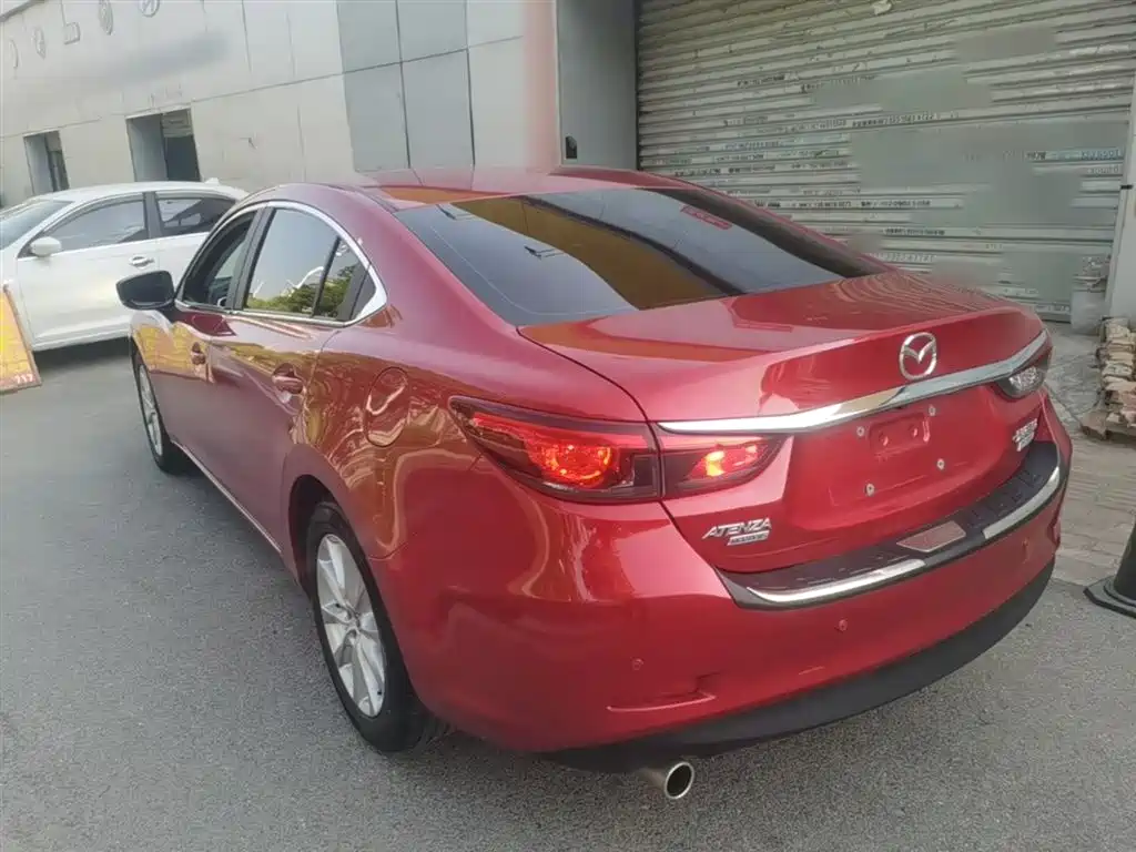 Atenza 2.0 L Blue Sky Luxury CN-V