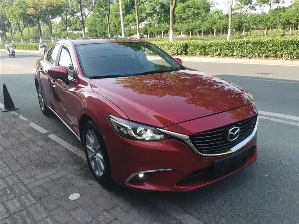 Atenza 2.0 L Blue Sky Luxury CN-V