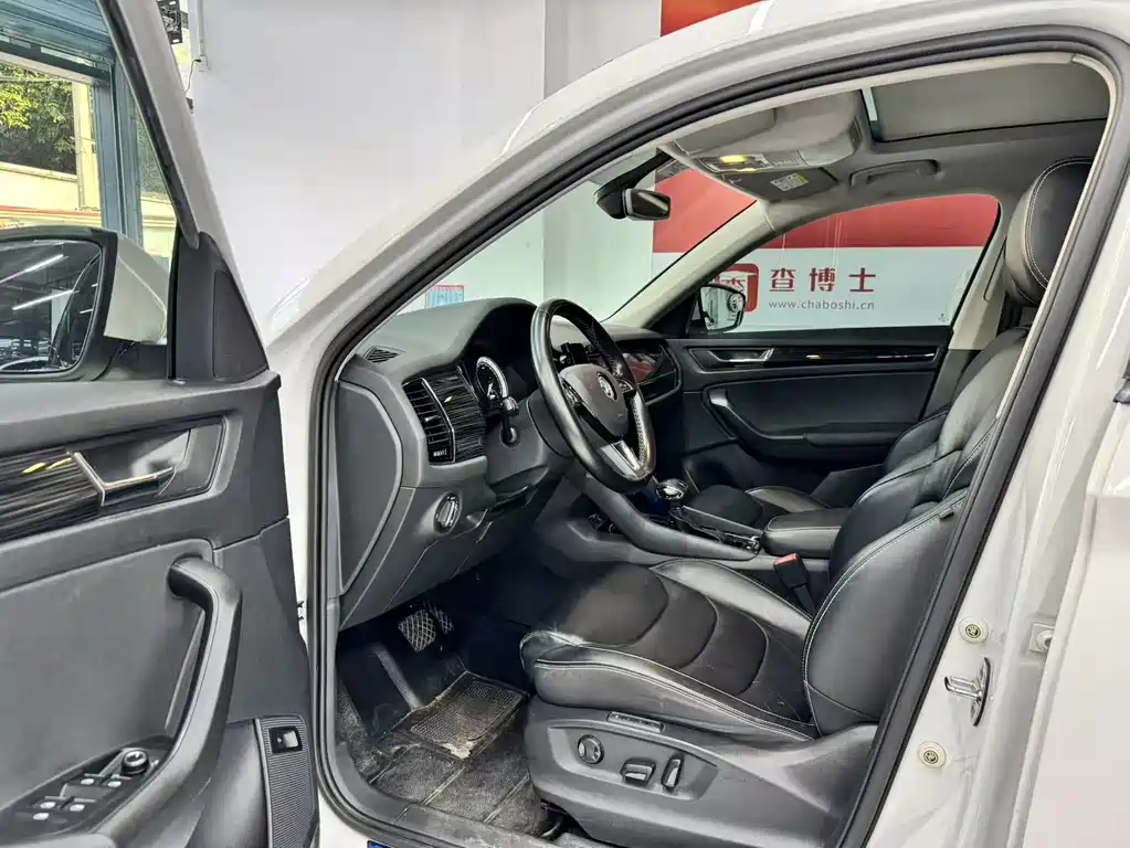 Kodiaq TSI330 7-seat 2 WD Luxury