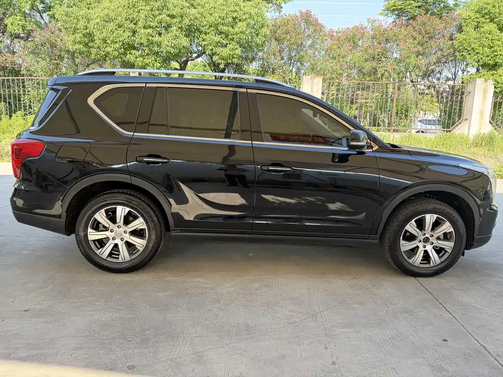 GAC Trumpchi GS7 传祺GS7 2019款 390 T 两驱豪华型