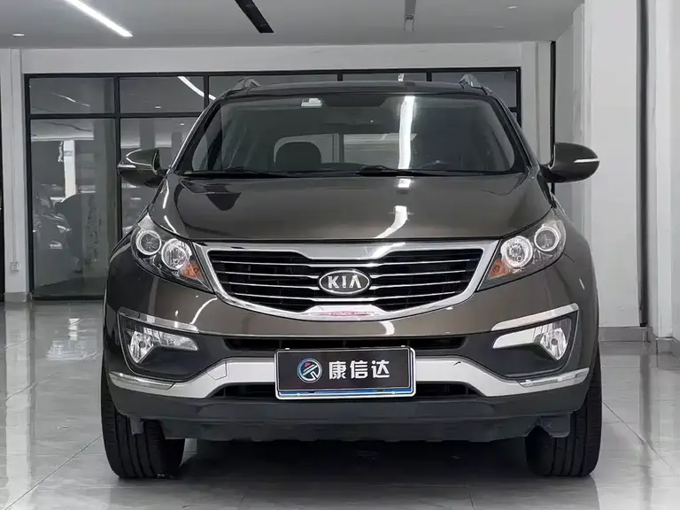 Kia Sportage 2.0 L Auto 2 WD NAVI