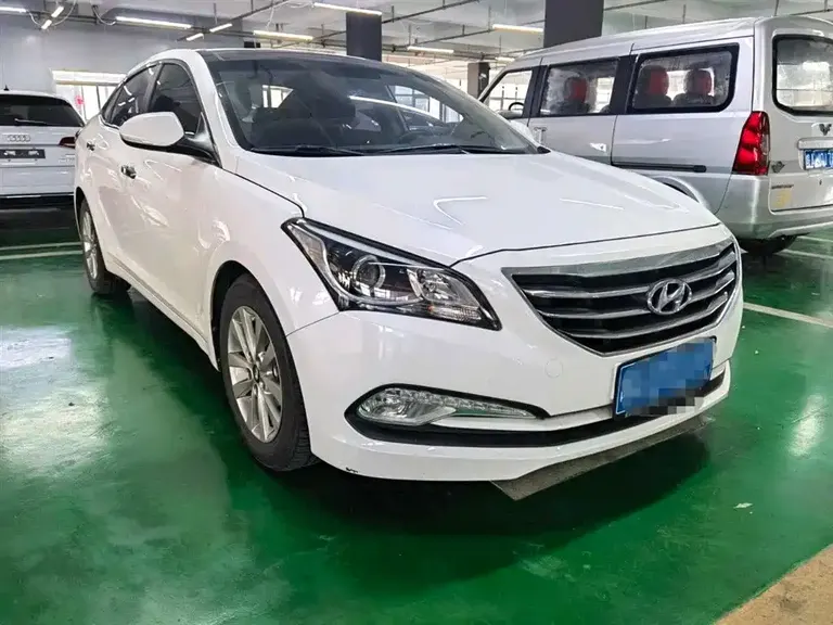 Hyundai Mistra 1.8 L Auto Intelligent GLS