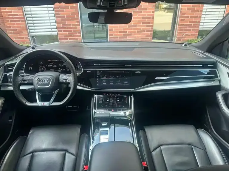 Audi Q8 55 TFSI Select Dynamic