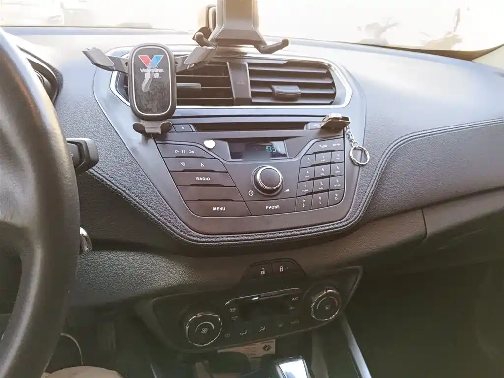 Escort Facelift 1.5 L Auto Comfort