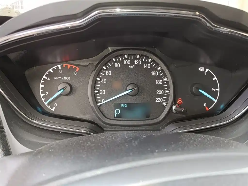 Escort Facelift 1.5 L Auto Comfort