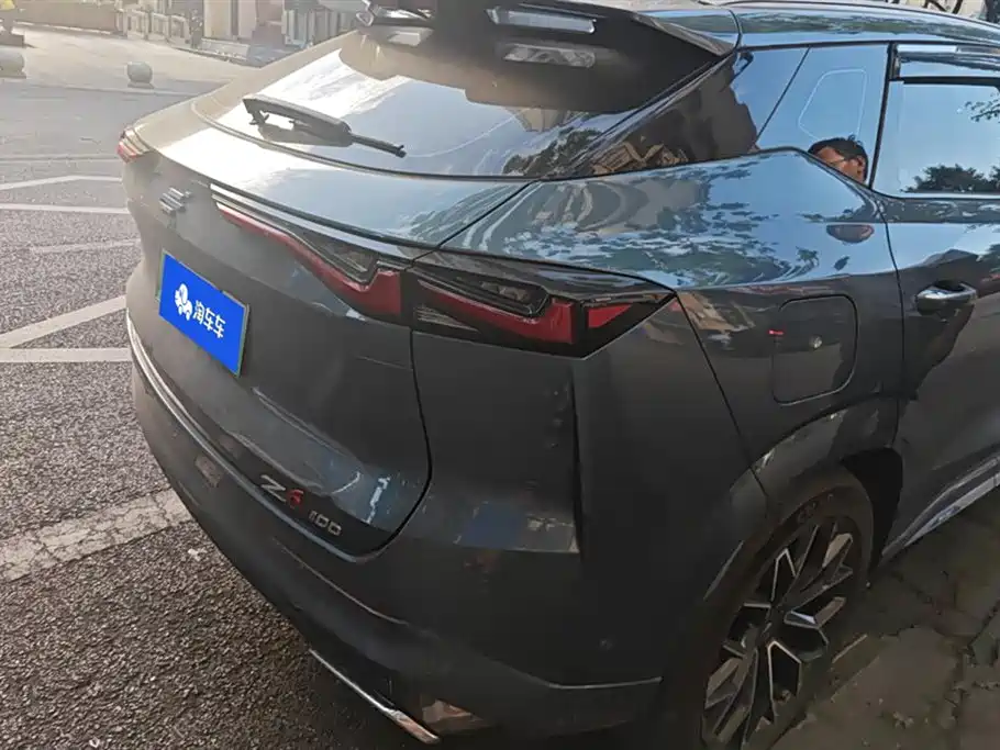 Changan Oshan Z6 NEV Blue Whale iDD 150 KM Flagship PLUS Smart Parking
