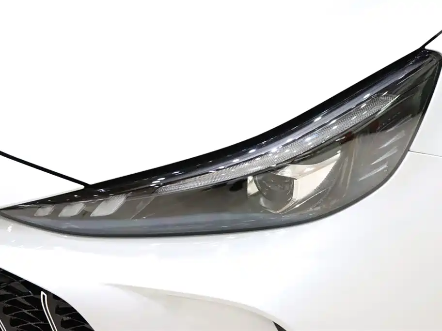 MG5 300 TGI Global Flagship