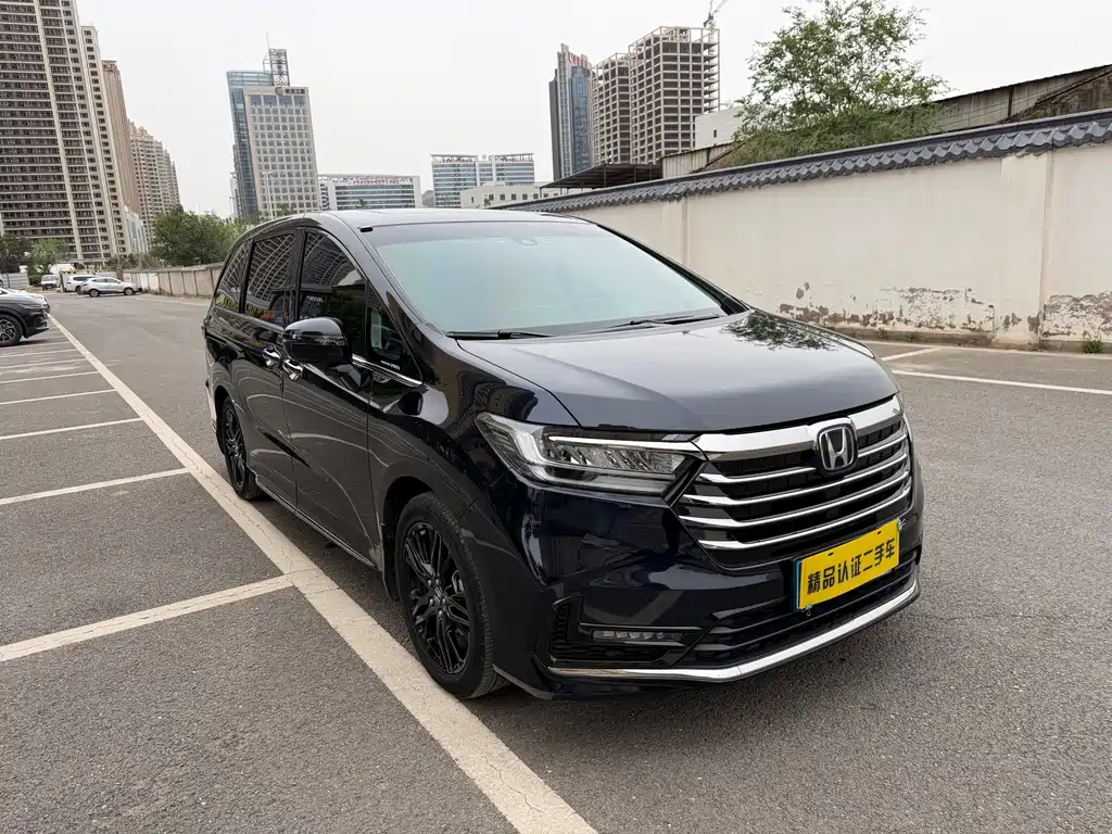 Odyssey 2.0 L e:HEV Sharp· Shine Enjoyment