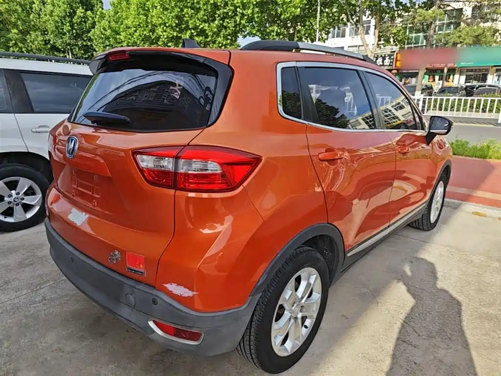 Changan CS15 1.5 L Manual Fashion