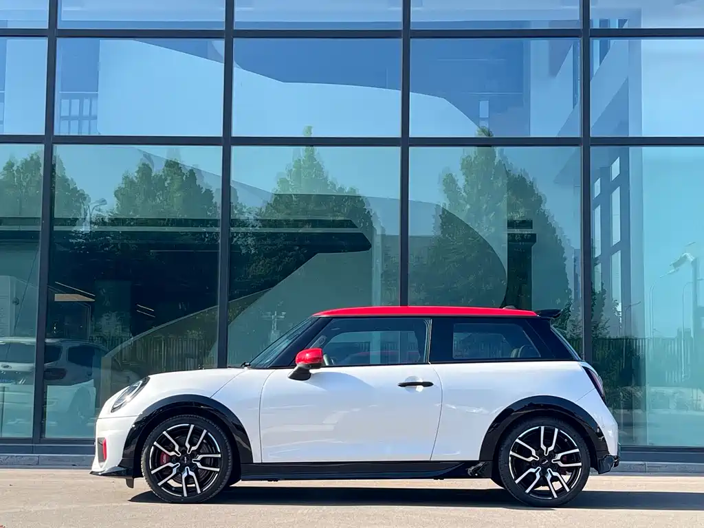 MINI JCW JOHN COOPER WORKS