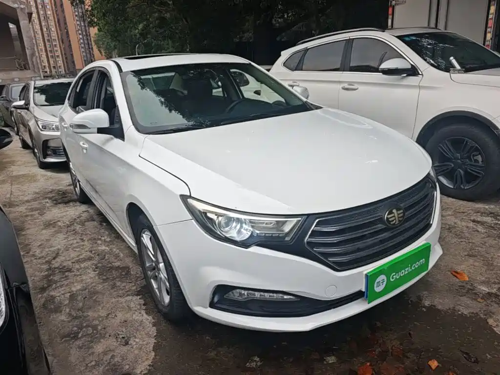 Besturn B30 1.6 L Auto Luxury