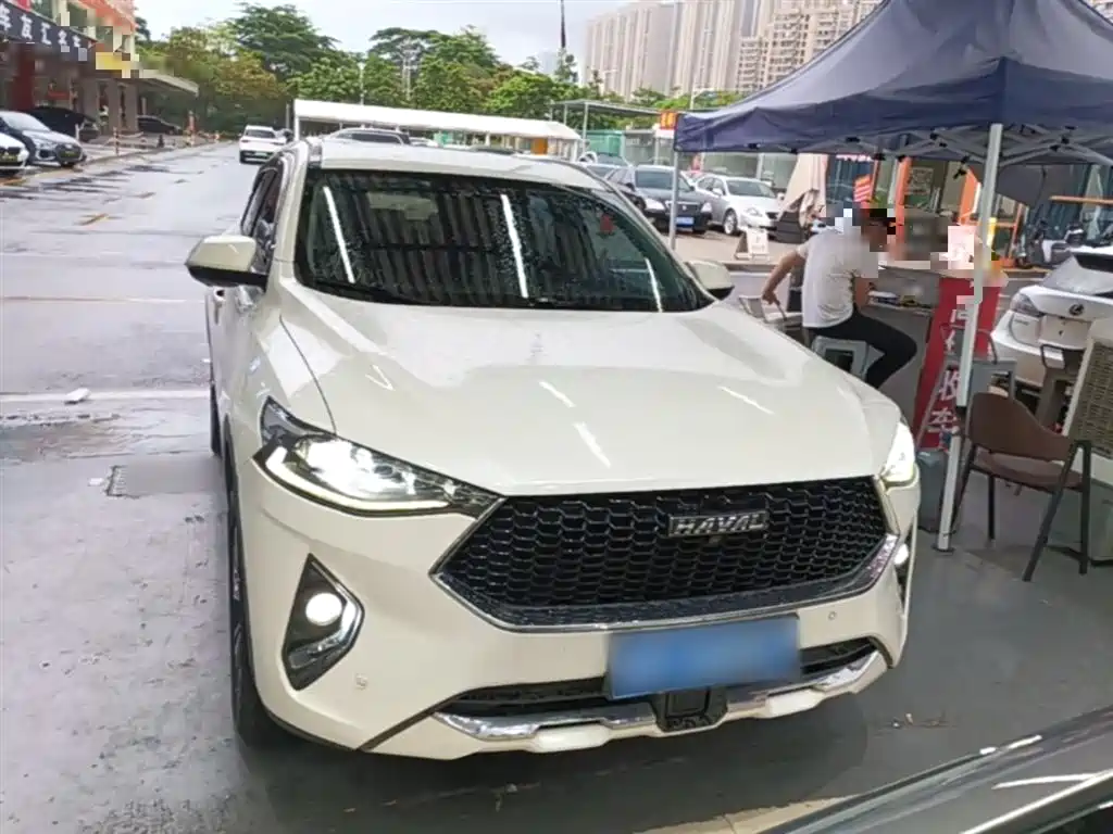 Haval F7 2.0 T 4 WD i Joy CN-VI