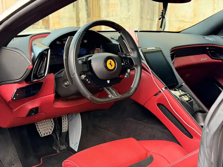 Ferrari Roma 3.9 T V8