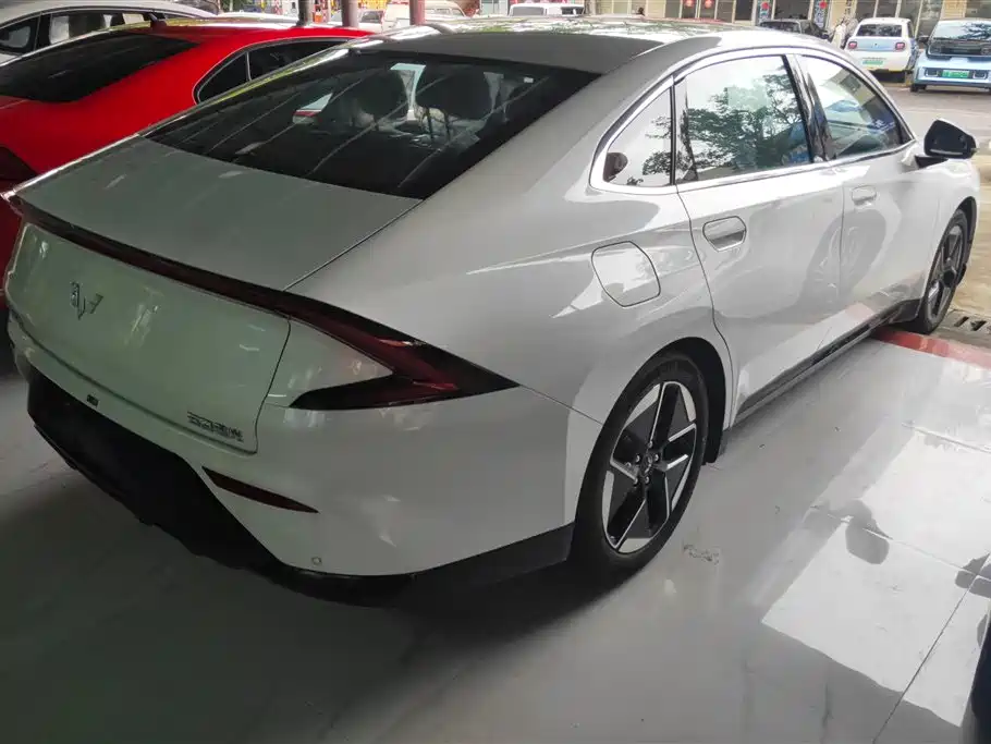 Wuling Starlight 五菱星光 2025款 150 km 智能领航型