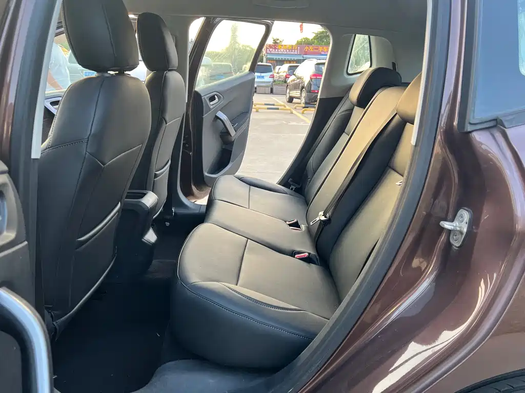 Peugeot 2008 2014 1.6 L Auto Trendy