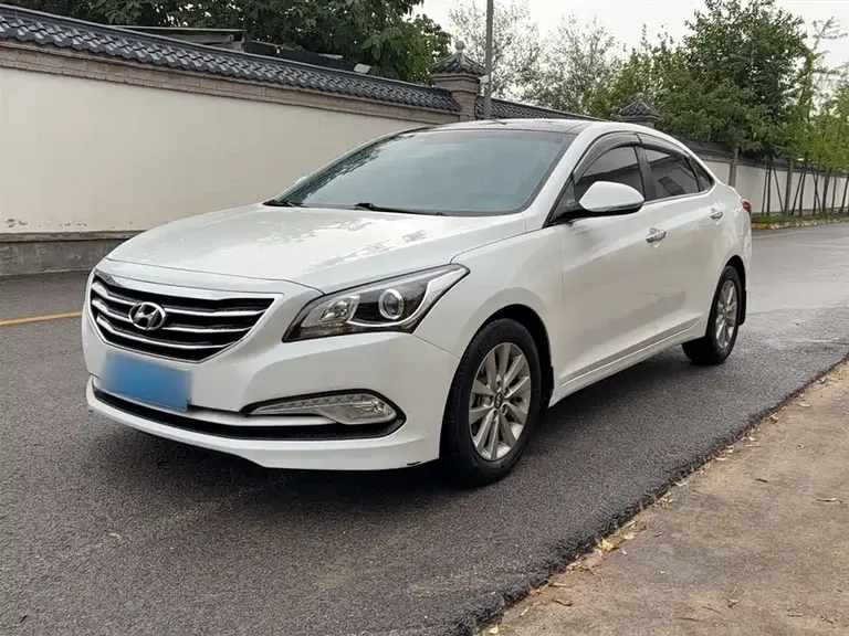 Hyundai Mistra 1.8 L Auto Intelligent GLS