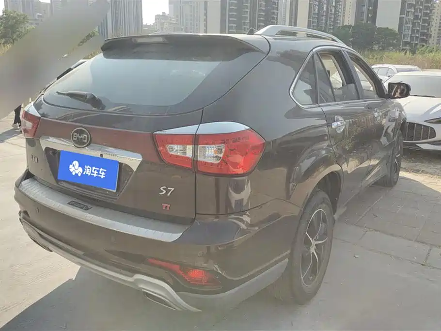 BYD S7 比亚迪S7 2015款 1.5 T 手动尊贵型