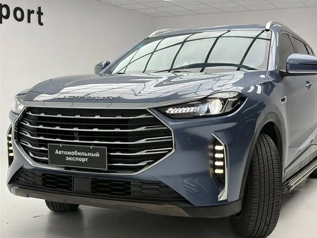 Jetour X70 PLUS 捷途X70 PLUS 2021款 改款 1.5 T 手动风 5座