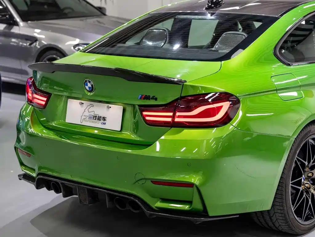 BMW M4 M4 2-door Coupe Car Fan Limited