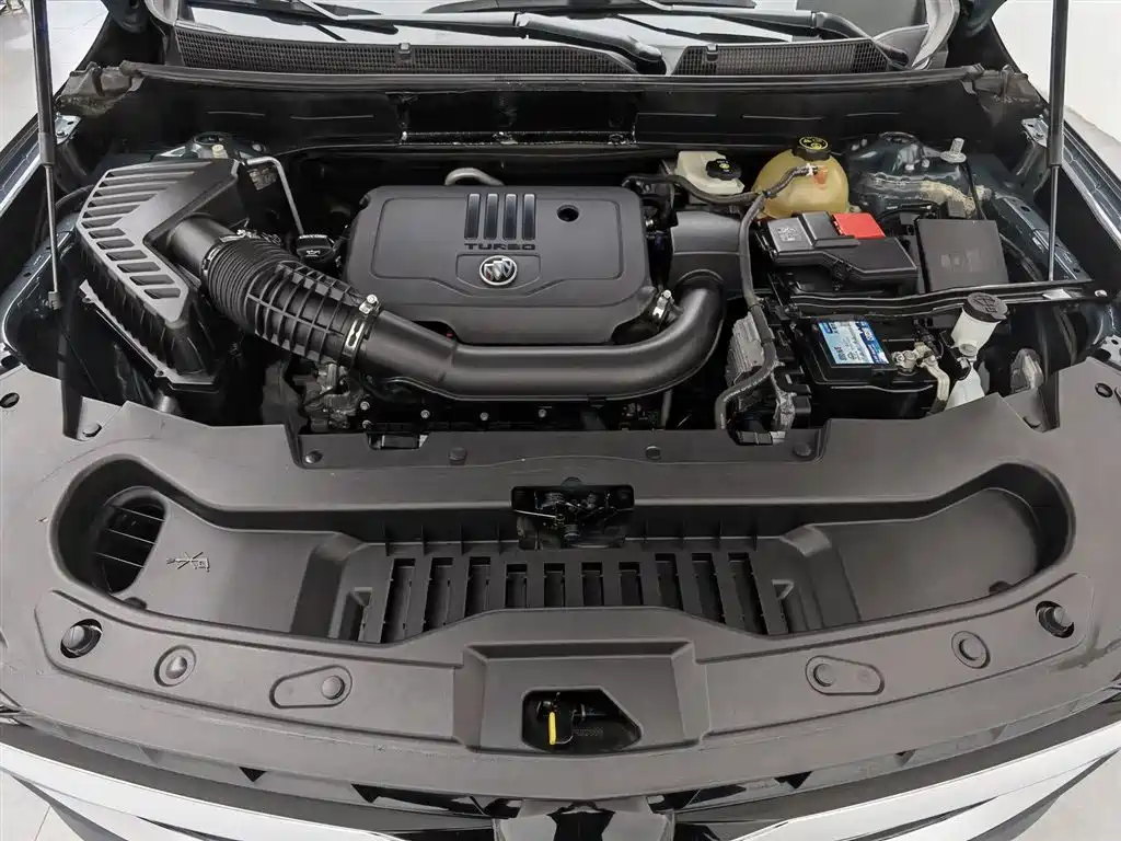 Enclave 28 T 2 WD Luxury