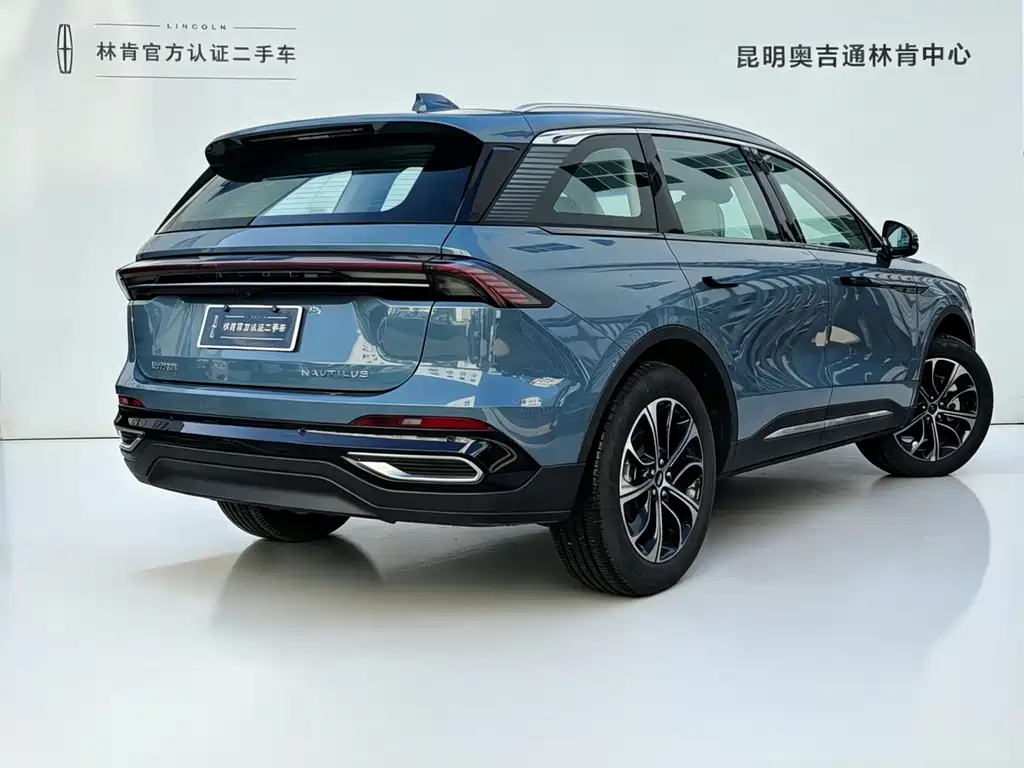 Nautilus 2.0 T 4 WD Supreme Wise